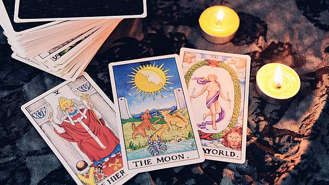 .ดูดวงไพ่ยิปซี ปี 2565 การเงิน การงาน ความรัก ครบทั้ง 12 ราศี.