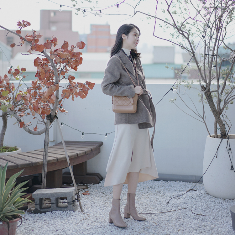 奶茶色襪靴 襪靴穿搭 奶茶色 奶茶色穿搭 玄玄奶茶色襪靴穿搭