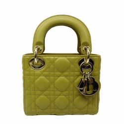 ◎經典款輕巧可愛精緻|◎|◎品牌:ChristianDior迪奧品牌定位:國際精品背法:斜背/側背包款:斜背包/側背包顏色:綠色系外層材質:羊皮內層材質:羊皮適用性別:女生開口方式:敞開式/無收合尺寸