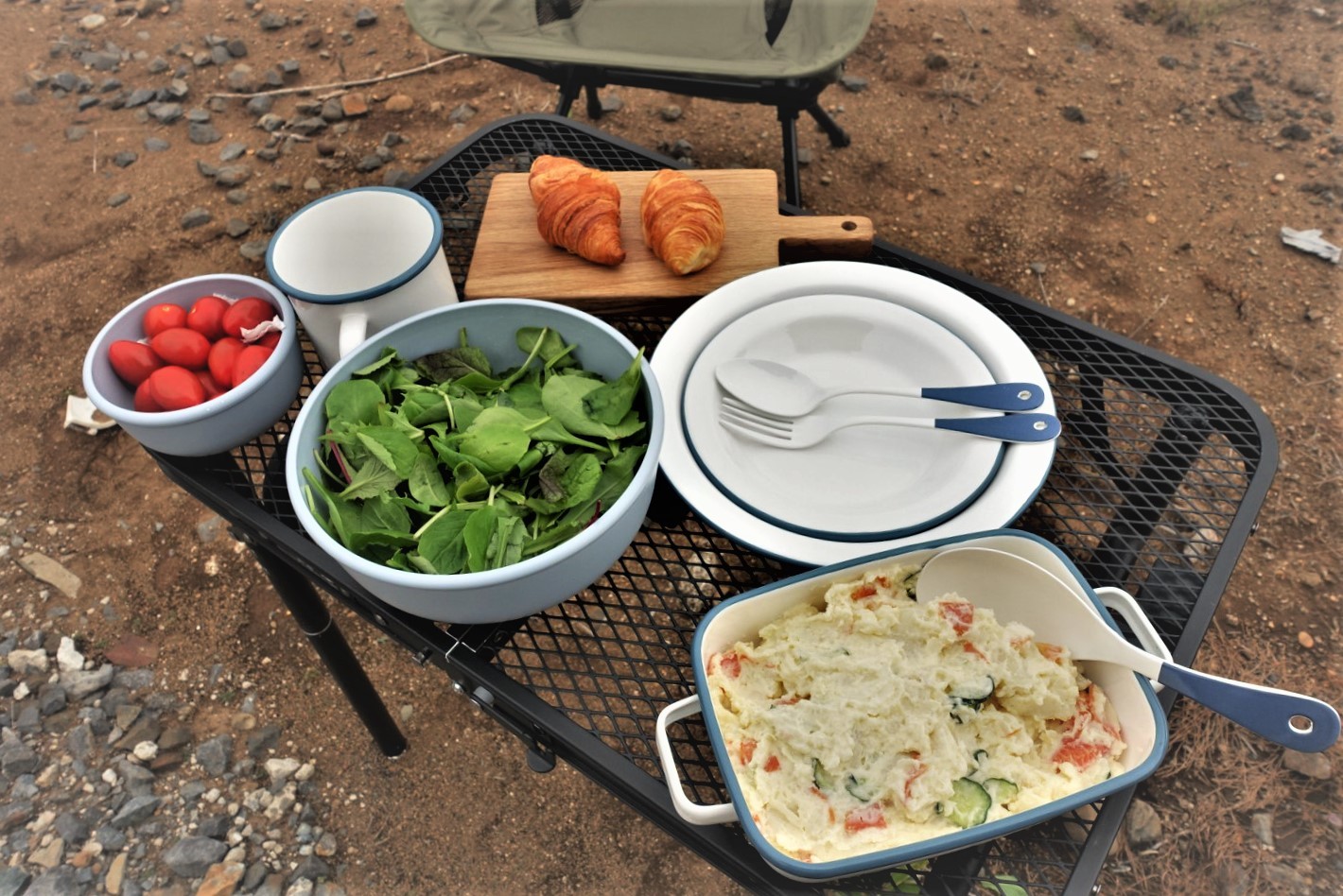 アクタス と へリーハンセン がコラボした外でも使えるデイリーグッズをmartがお試し 前編