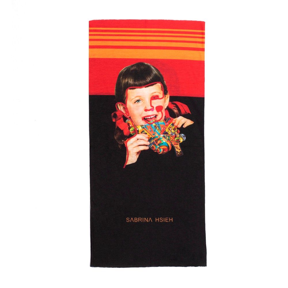 品牌：LIFEBEAT橫跨紐約、台灣、中國三地的企劃，秉持打造時髦與機能性的運動配件為初衷，透過不受限的創作精神，釋放都市生活中被壓抑的靈魂，展現生命的脈動。★創作靈感「甜蜜的戰爭」系列靈感來源是電影