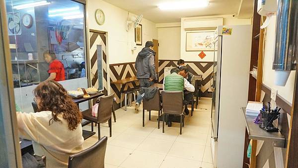 【台北美食】江蘇菜盒店-隱藏在社區大樓裡沒有人介紹絕對不會發現的隱藏版美食