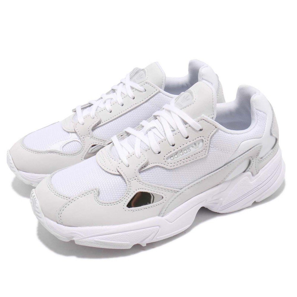 明星復古休閒鞋品牌:ADIDAS型號:B28128品名:Falcon W配色:白色,灰色