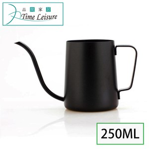 ◆ 迷你壺身，沖泡一杯咖啡剛剛好 ◆ 啞光磨砂，質感細膩 ◆ 細長壺嘴控水穩定，配有壺蓋 ◆ 極細注水口，精準把控水流量 ◆ 優選材質不生鏽