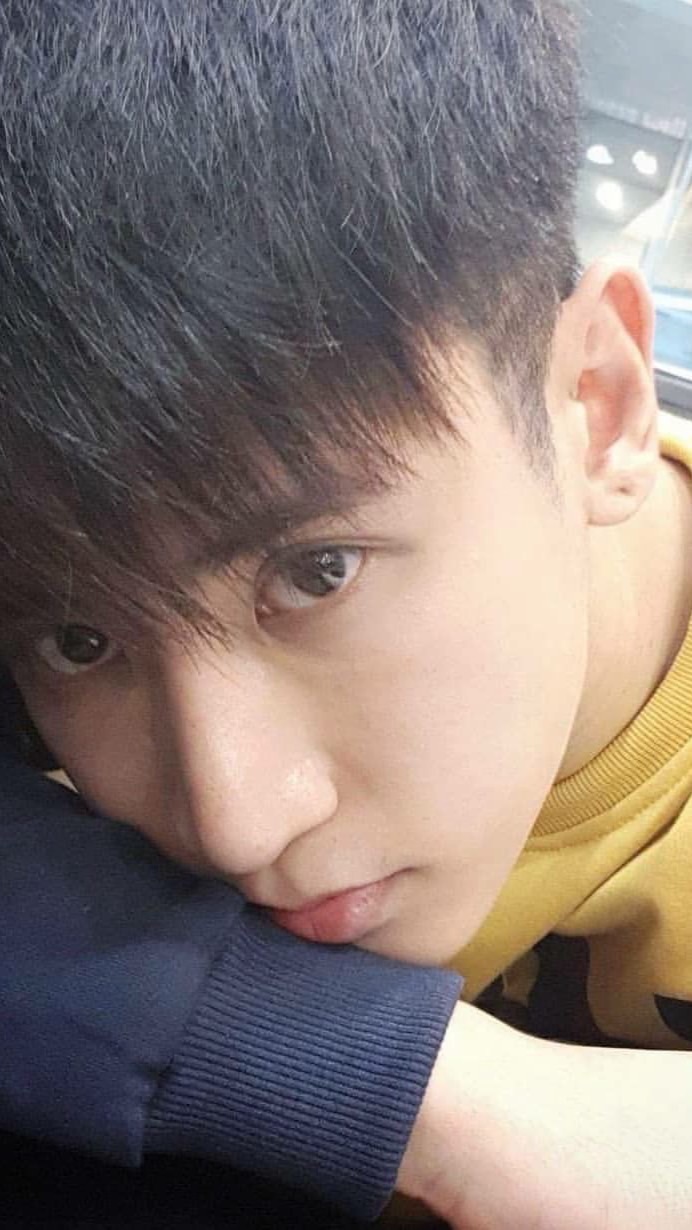 ซัพพอร์ตอู๋จุนไฮเอ็น HI-END 💛💜