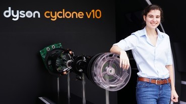 Dyson 在美麗華打造放大 137 倍的巨大 Dyson 吸塵器，將在全台巡迴展演 Dyson V10 特色