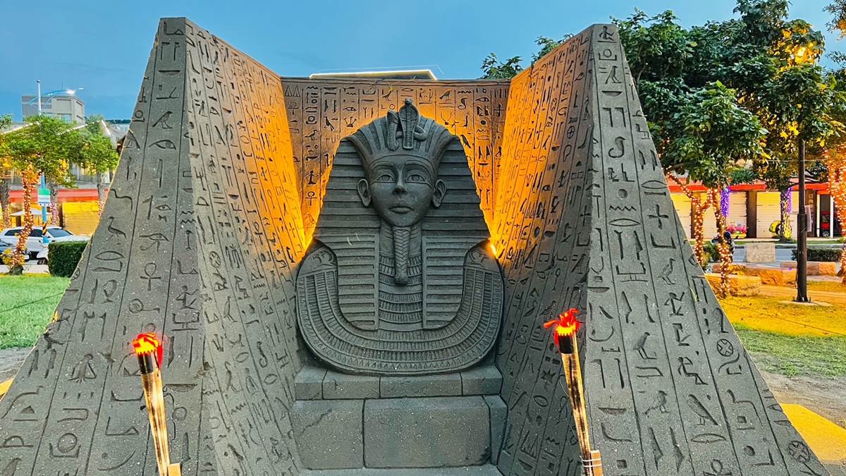 桃太郎、埃及法老現身！「2023八里沙雕展」免費拍16座神話作品，再賞光雕秀