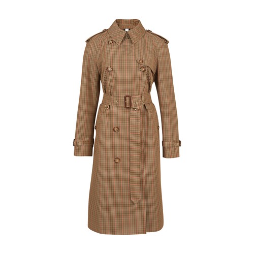 The Bristow trench coat imagined by Burberry reflects all the elements of this essential of women's 
