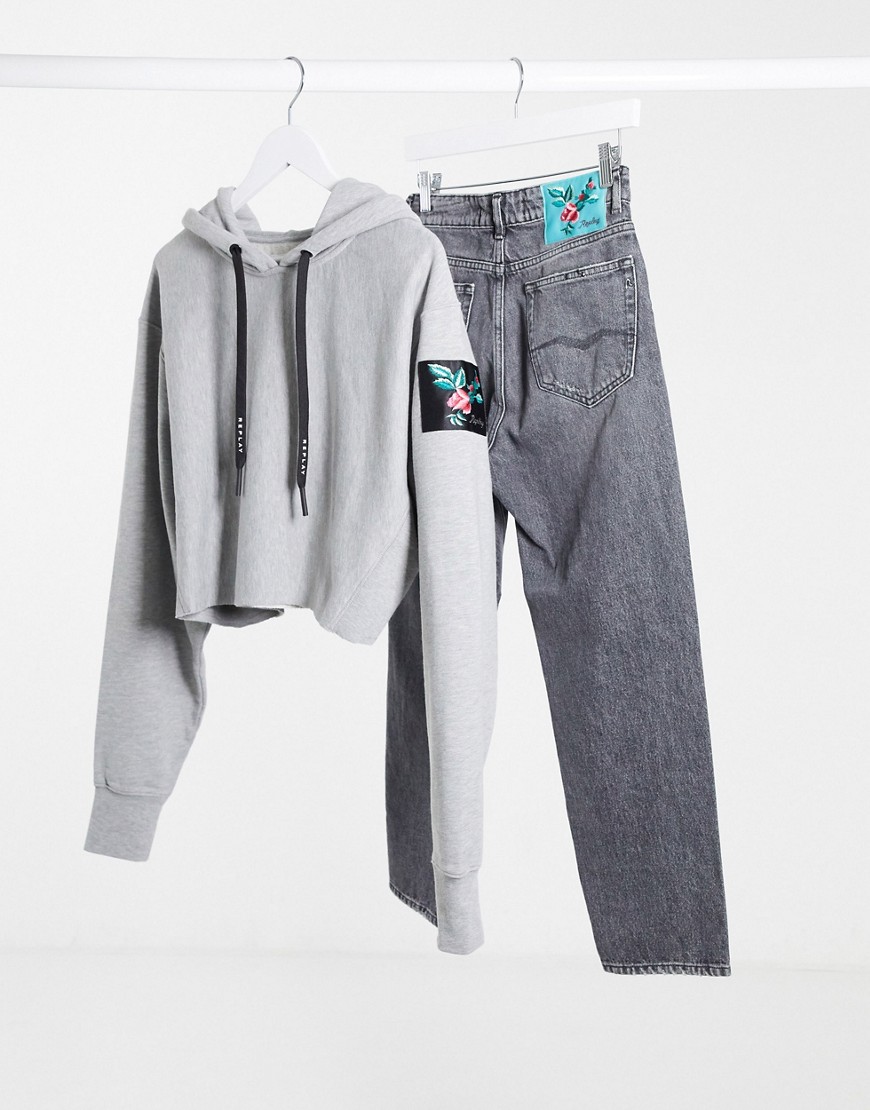 Hoodie by Replay The original cosy layer Drawstring hood Overhead design Drop shoulders Embroidered 