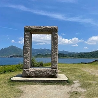 【基隆景點】潮境公園1眼飽覽基隆嶼浪漫美景與潮間帶戲水浮潛，飛天掃帚巨石相框必拍！