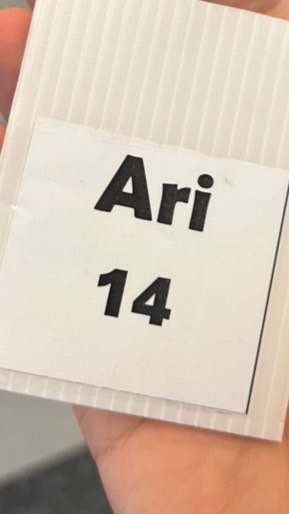 หิ้วสินค้า Ari By.FOURTEEN