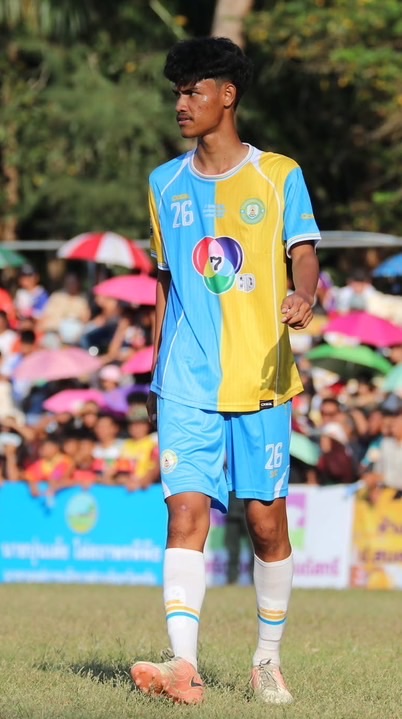 กัปตันก้าว
