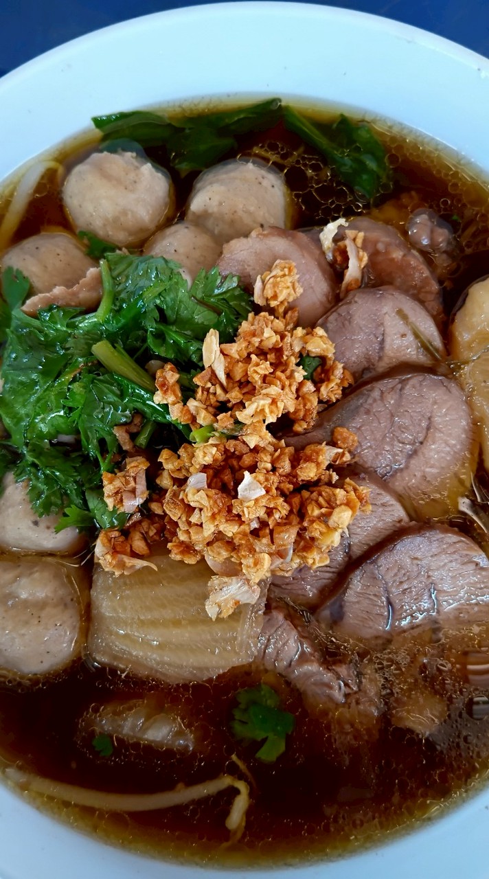 ก๊วยเตี๋ยว หมูตุ๋น