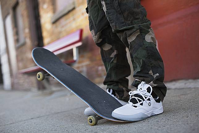 dc shoes kalis manolo