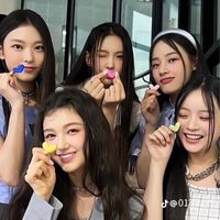 ニュジージンズ好きな人集まれ！！
