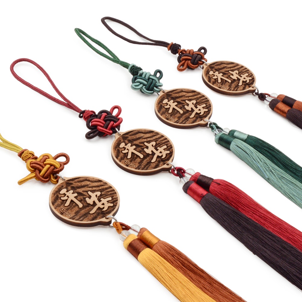 台灣檜木 虎紋平安吊飾 附發票 虎年 檜木掛飾 車用芳香 車掛 擴香片 風水擺件 出入平安 避邪擋煞 汽車擴香 客製刻字