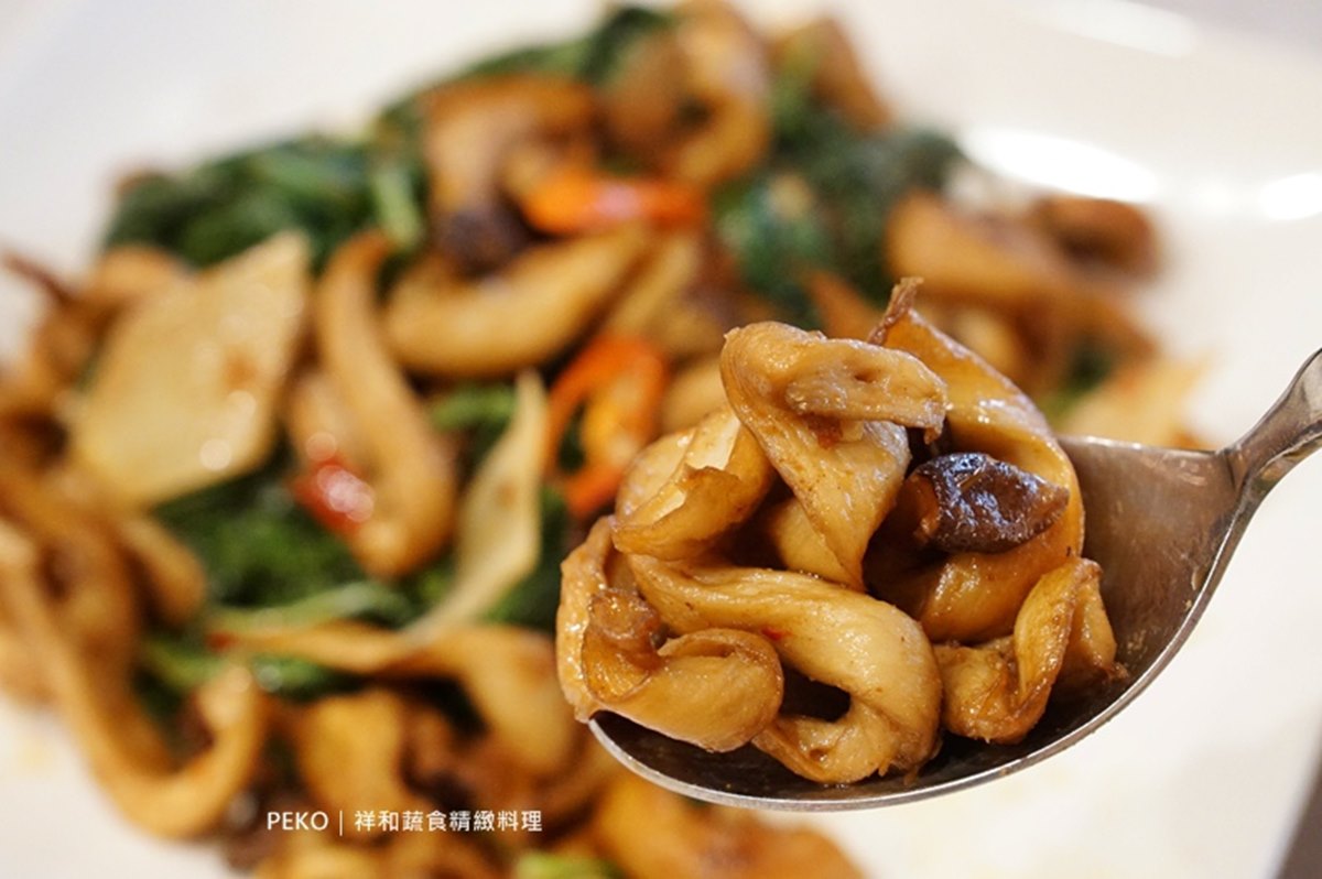 蟬聯６年有夠狂！台北最強「米其林小吃」TOP10：平價版鼎泰豐、堆滿料雞湯