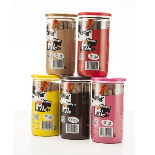 詳細介紹 此為廠商直送商品， 預計出貨日2-5天 商品規格 商品簡述 黑師傅捲心酥可以說是台灣捲心酥界最經典的品牌，到底有多好吃，看看這一根根香脆的餅乾就知道～～ 品牌 OTHERS 規格 280g