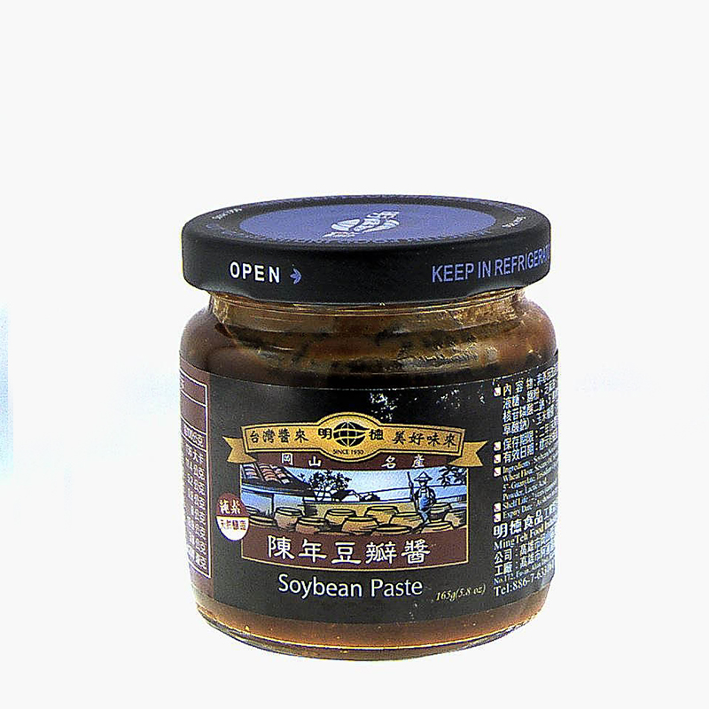 以精選蠶豆及黃豆接種特有麴菌經120天以上的釀造時間熟成,口味濃厚只須少少的用量,即可有極佳的調味效果。 ★料理應用 酢醬、醬爆、紅燒、拌麵均可，有比醬油更濃厚的風味; 許多知名的家常菜如醬肉、紅燒牛