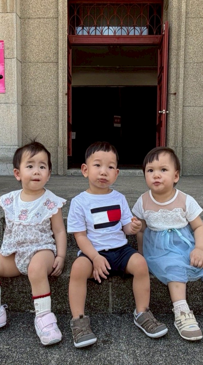 恩晴叡萌娃日常