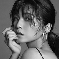 宇野実彩子写真共有グループ
