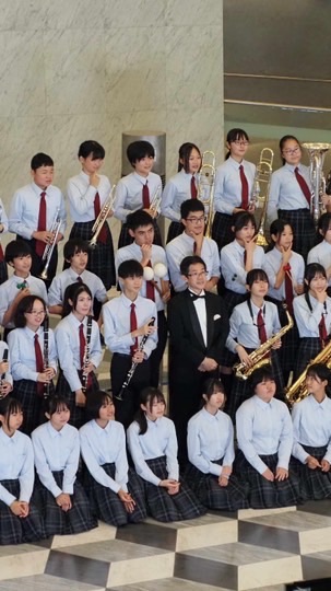 長二中吹奏楽部　令和7年関西大会運搬手伝いグループ