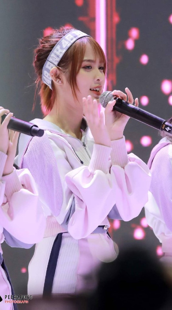 กลุ่มรวมโอตะ bnk48