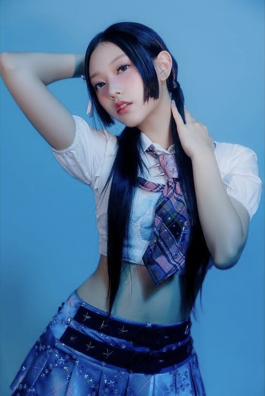 NewJeans登美國跨年特別節目！Y2K個性少女VS美式校園甜妹妝造超強，這款髮飾太酷啦！