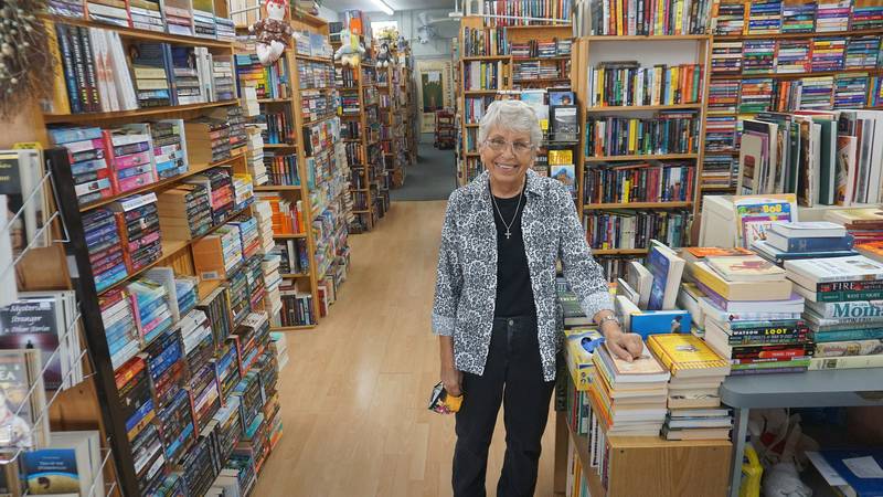 美國二手書店疫情下求生 圖 中央通訊社 Line Today