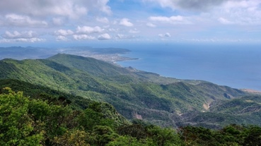 【屏東|恆春】背山面海的里龍山。恆春半島最高峰。360度絕佳展望！