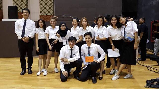 อุ่นใจ ! คณบดีสถาปัต ม.รังสิต ลงสังเกตการณ์ กิจกรรมรับน้อง มั่นใจไม่มีความรุนแรง