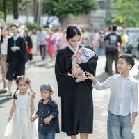 รับปริญญาหลานสาวสุดที่รัก