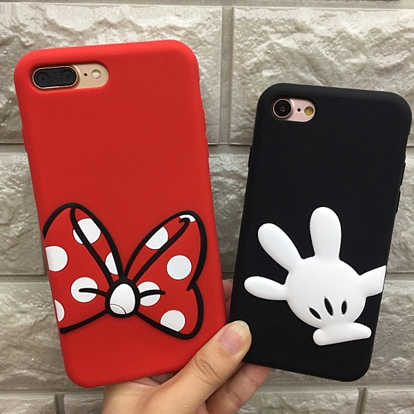 圖片為展示照會按照下單型號出貨n圖案精美，彈性軟套，此商品是不含掛繩的n如果需要掛繩要另購喔~