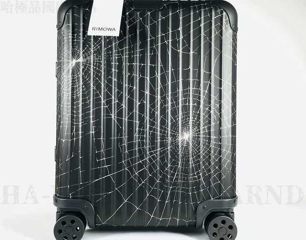 【哈極品】全新品《 2019 Supreme x Rimowa 蜘蛛網 聯名款行李箱 旅行箱 登機箱 硬殼 鋁鎂22吋》