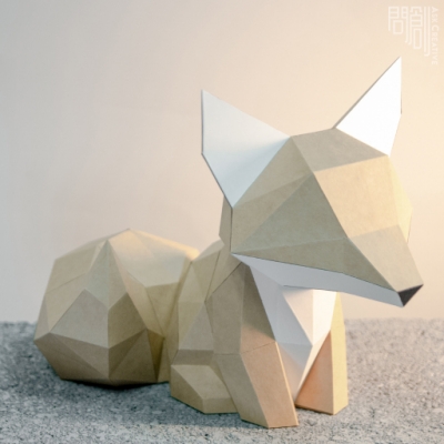 品牌 - 問創設計 難易度 ★★★☆☆ 完成尺寸 20x19x27cm 可挑選紙張顏色 附DIY教學說明圖解