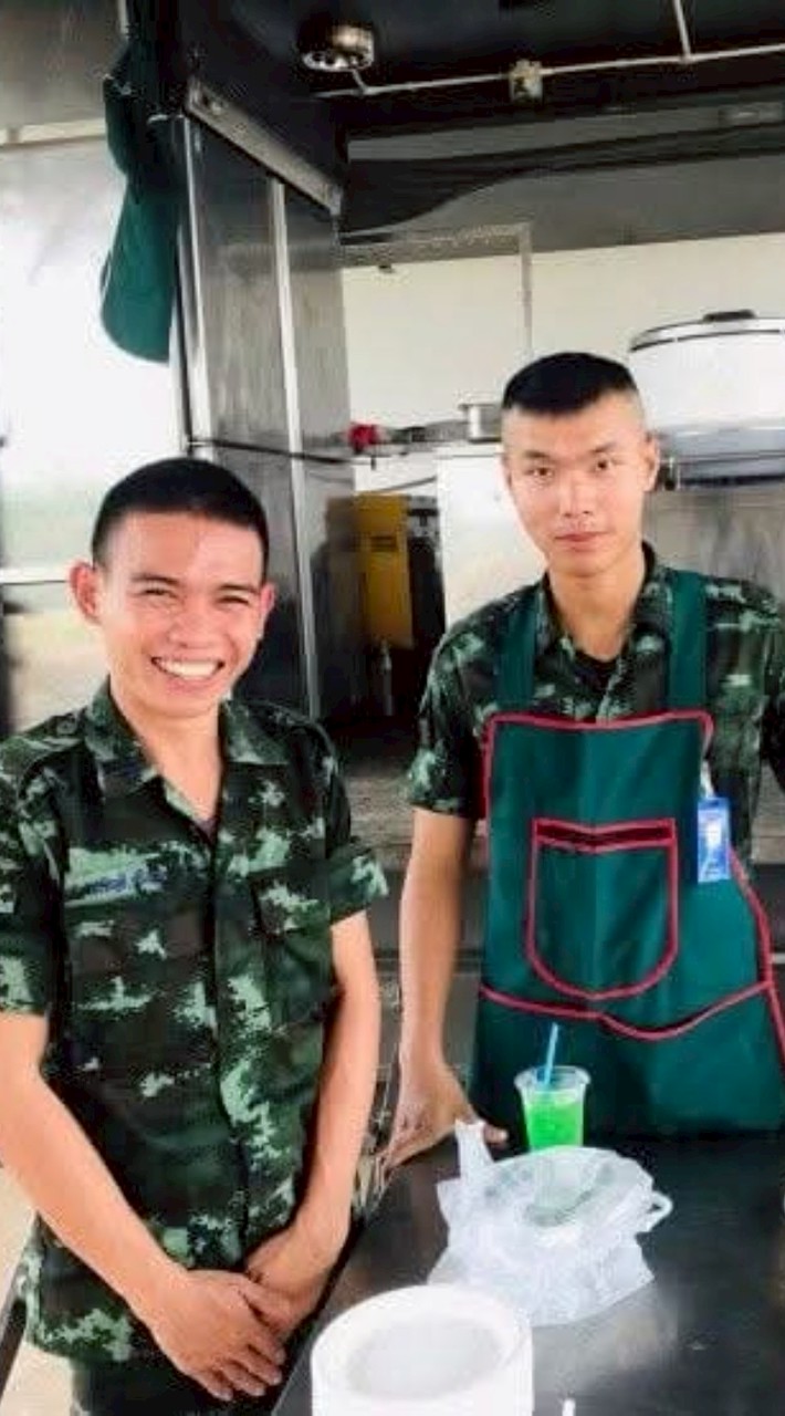ป้าง อุดร สังกัดต้นหอมฟาร์ม