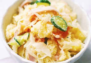 おつまみやおかずに いろいろ味変が楽しい ポテサラ バリエ
