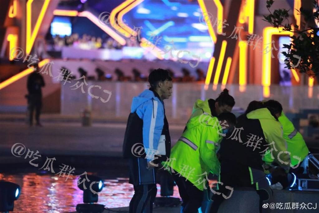 《中國好聲音》遭轟霸凌李玟！浙江衛視意外不斷，不只害死高以翔，趙麗穎也差點出意外