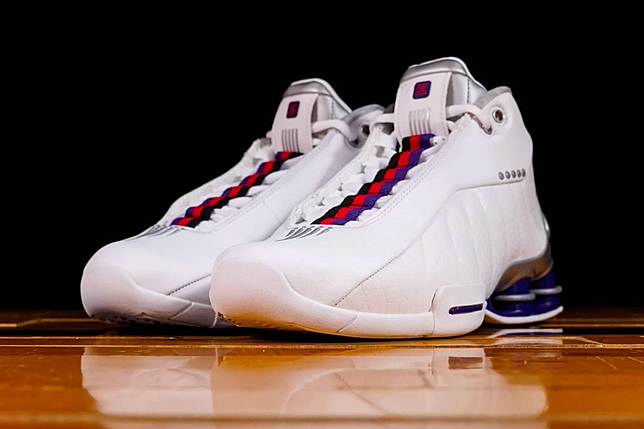 raptors nike shox bb4