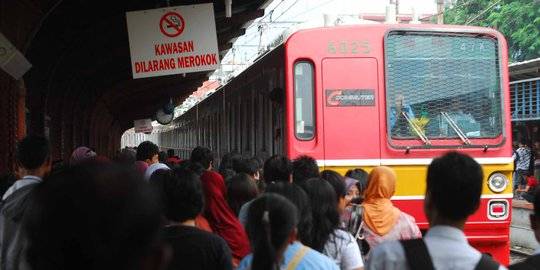 93 Koleksi Contoh Gambar Kolase Kereta Api HD Terbaru