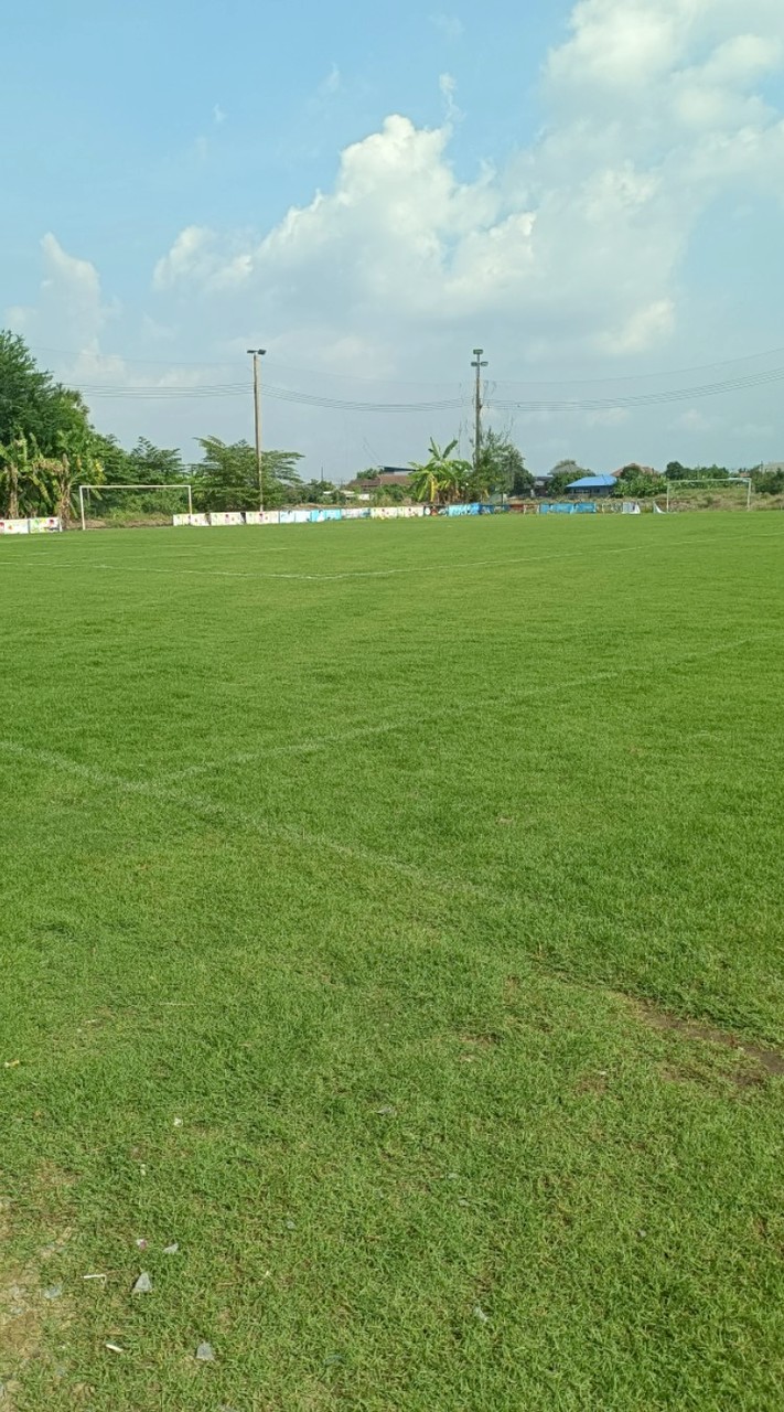 สนามบางคูรัดสปอร์ตคลับหญ้าจริง 7/9/11 คน