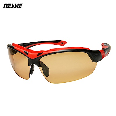 變色偏光太陽眼鏡抗強光、紫外線，防昡光人體工學弧度鏡框，完整包覆擋汗透氣條，防滑又通風台灣品牌 品質服務有保障