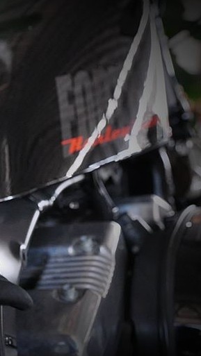 นายหน้าออนไลน์ Frank Superbike