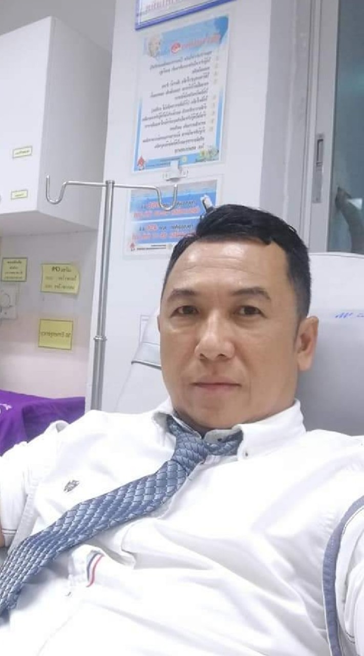 เพื่อนทนายหนุ่ม