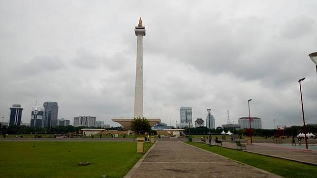 Belajar Sabar Dari Pengalaman Antre Perdana Ke Puncak Monas