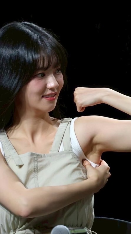 男がビビッときまくるフェチ画像館⭐︎グラビア・アイドル・セクシー・美女画像共有