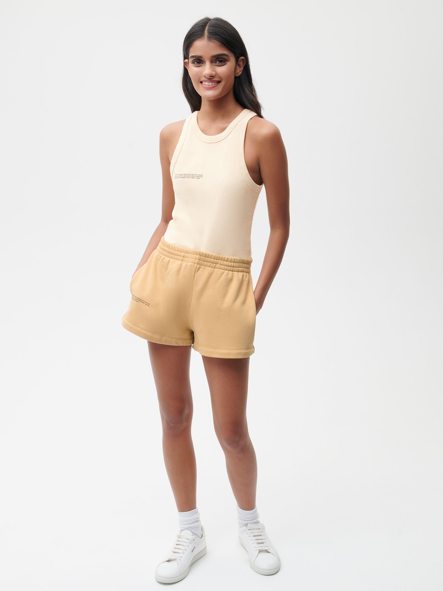 PANGAIA - 365 Ribbed Shorts - dark sand XS