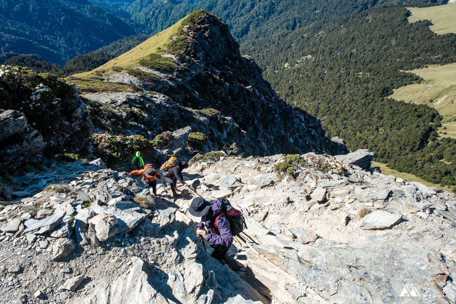 山女孩MelissaxMao冒險生活_奇萊主北_奇萊北峰主峰三天兩夜登山紀錄-108.jpg