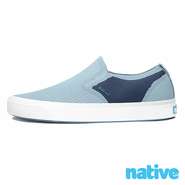 打造高彈性輕量編織鞋款n提升與襪套搭配的舒適度n非動物皮革、毛髮質材n終極版透氣性能n原廠公司貨