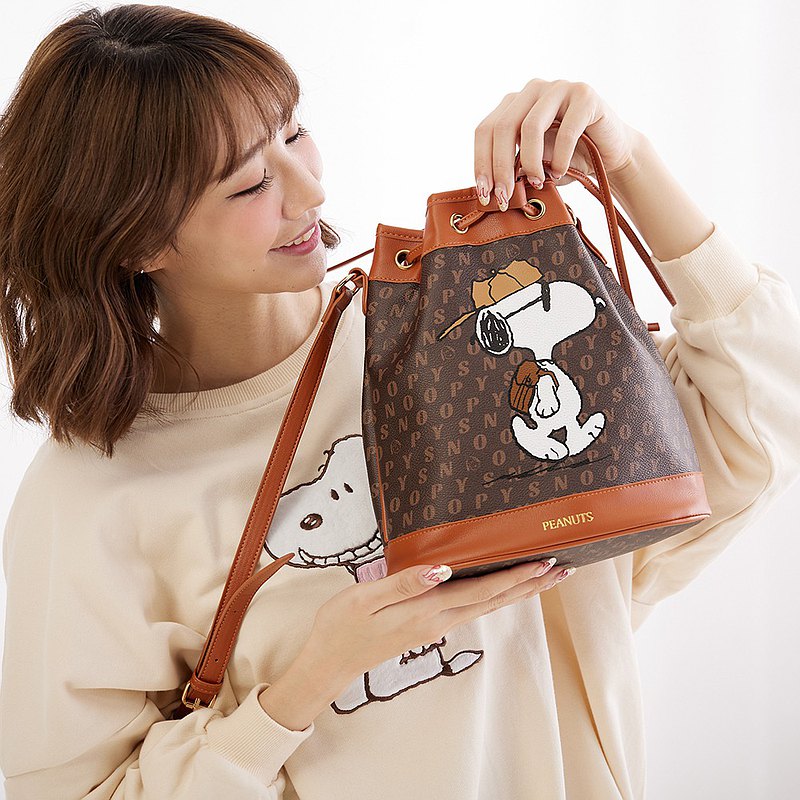 ★商品資訊 材質：尼龍 / PU 尺寸：高27(不含提把)*寬25，單位cm 品號：PZCEC020